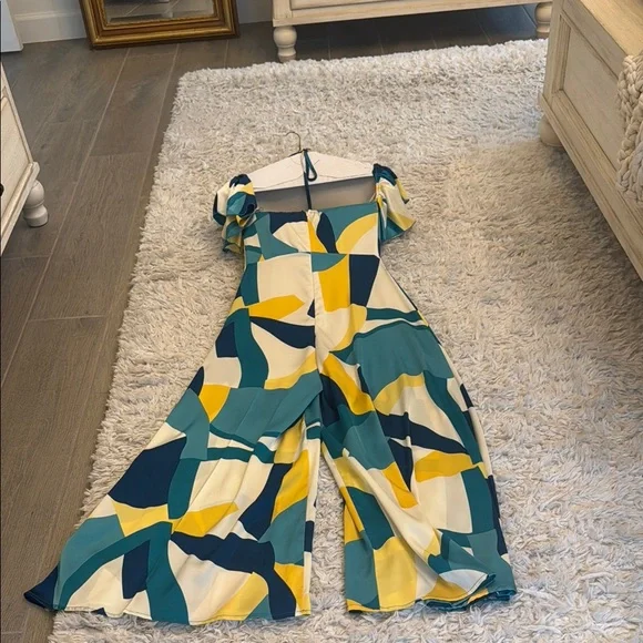 NWOT Multicolor Abstract Print Jumpsuit. Fun & Flirty!! - Picture 8 of 12